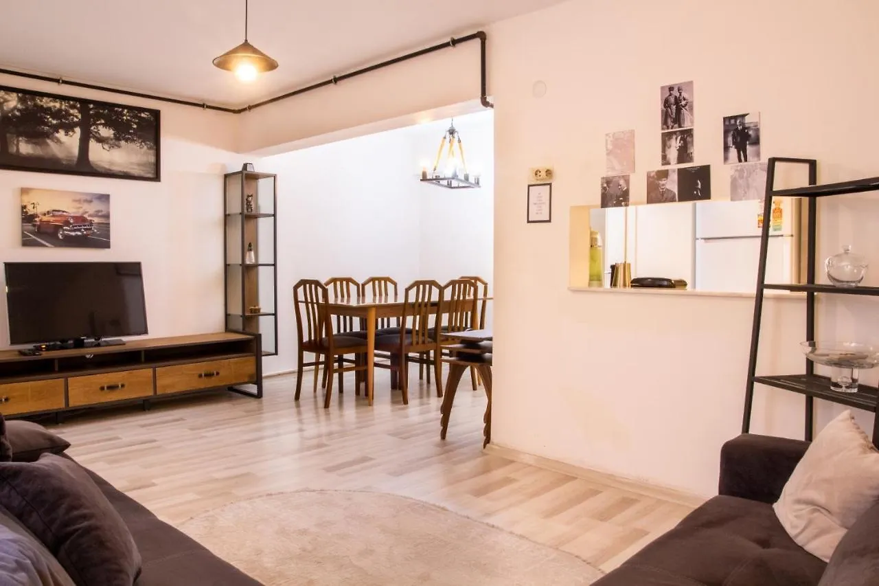 Chic And Convenient Flat In Izmir Apartment 0*,  Turkey